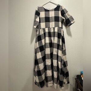Roolee mom nursing Black and white Plaid Dress
